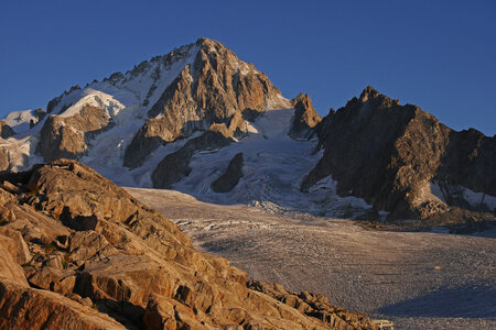 2019-09-02-08-mont-blanc, ecole-de-glace-glacier-du-tour-alpes-aventure-2019-09-03-097