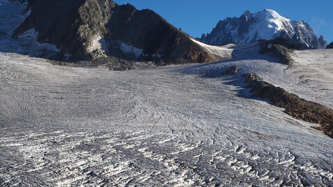 2019-09-02-08-mont-blanc, ecole-de-glace-francois-lacour-alpes-aventure-2019-09-03-106