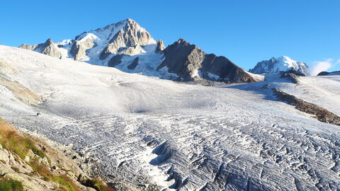 2019-09-02-08-mont-blanc, ecole-de-glace-francois-lacour-alpes-aventure-2019-09-03-113
