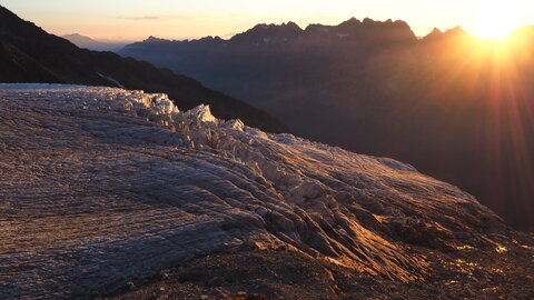 2019-09-02-08-mont-blanc, ecole-de-glace-francois-lacour-alpes-aventure-2019-09-03-151