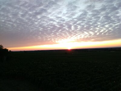 Raid Bourgogne route, Levé de soleil à Meursault