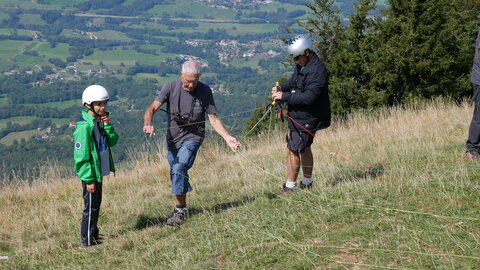 Saut de Bastien et Noé, P1100309