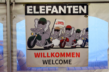 2019-02-15 Elefanten, 2019-02-16_DSC_8102_DxO