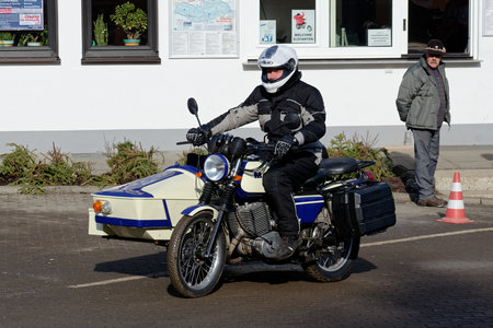 2019-02-15 Elefanten, 2019-02-17_DSC_8176_DxO