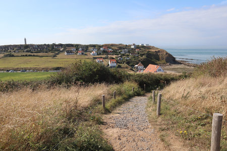 2019_0906 sentier côtier de Bray-Dunes à Etaples, IMG_0899 le cap gris nez_z