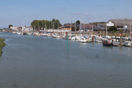 2019_0906 sentier côtier de Bray-Dunes à Etaples, IMG_1083 le port d etaples_z