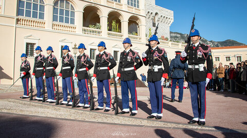 Relève Carabiniers du Prince 22 décembre 2019, relève 22déc2019  60 sur 96 