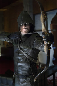 Photos Promotionnelles Saison 1, Arrow