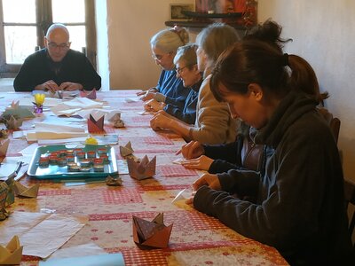 Retraite Charousse 19-20, Origamis 2