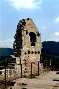 2004-1 randonnées, 20040731-004 rand 01 - chateau de fleckenstein _ 01 aout