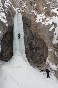 2020-01-27-28-cascade-de-glace, 2020-01-28-alpes-aventure-cascade-de-glace-ceillac-sombre-heros-14