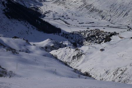 2020-02-03-07-andermatt, ski-andermatt-gutsch-gemsstock-alpes-aventure-2020-02-06-29