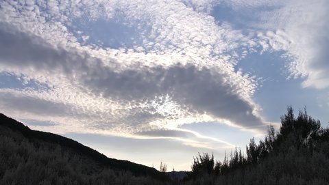 Nouvelle Zélande, novembre à janvier 2019-20, _1260156 raw Depuis Campement Perry Saddle Hut  Heaphy Track  ile du sud