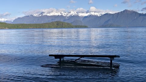 Nouvelle Zélande, novembre à janvier 2019-20, _1260924 raw Lac Manapouri  Fjordland NP  ile du sud