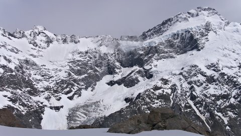 Nouvelle Zélande, novembre à janvier 2019-20, _1270421 raw Aroakehe Range  depuis Mueller Track  Aoraki Mt Cook NP  ile du sud