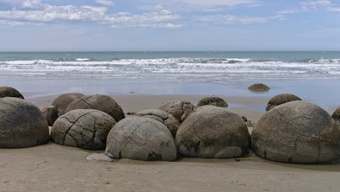Nouvelle Zélande, novembre à janvier 2019-20, _1270575 raw Moeraki Boulders  ile du sud