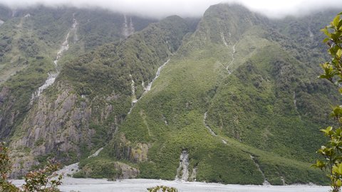 Nouvelle Zélande, novembre à janvier 2019-20, _1270833 Vue sur Valley Track depuis Roberts Point Track  Franz Joseph  ile du sud 