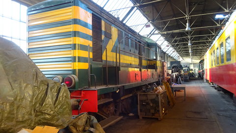 PFT-TSP - Musée Retro Train à St-Ghislain, collection du PFT (Patrimoine Ferroviaire Touristique). Certaines de ces machines roulent encore, notamment lors du festival du Bocq à la mi-août :-) , DSC05115