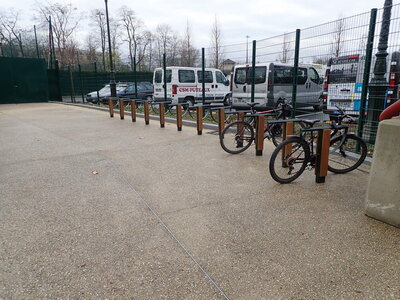 Stationnements vélos, Palais des Sports 1