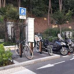 Stationnements vélos, Rouger de Lisle  Bas Rogers 