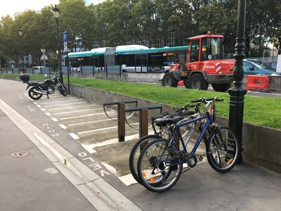 Stationnements vélos, Lavoisier