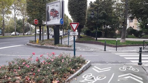 Points noirs, Intersection D7 rue volta