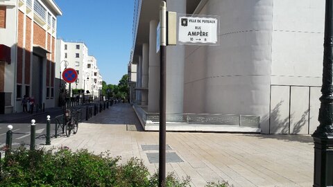 Stationnements à créer, Conservatoire 1