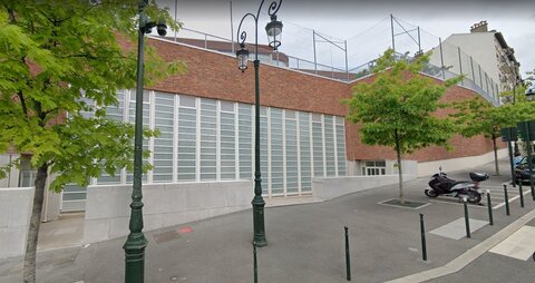 Stationnements à créer, Piscine Marius Jacotot