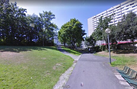Pistes cyclables, Place Gallieni 4