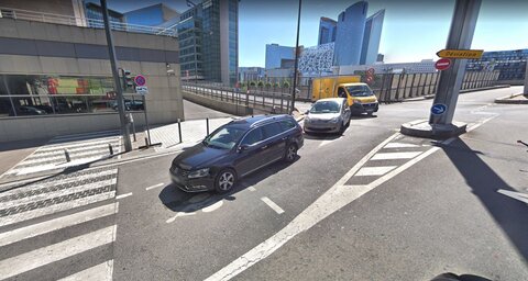 Pistes cyclables, La Défense iti 6.1