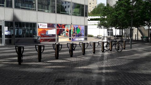 Stationnements vélos, Cours Michelet 7
