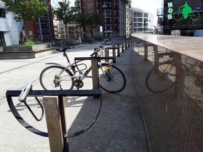 Stationnements vélos, Leonard de Vinci