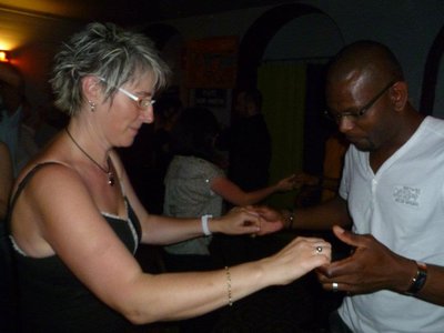 Vos photos des soirées salsa., 534517_247282332055188
