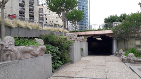 Pistes cyclables, Voie des sculpteurs sortie place basse 2