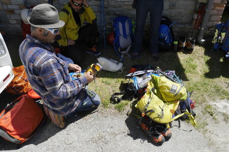 2020-06-21-26-grand-paradis, montee-refuge-vittorio-sella-alpinisme-alpes-aventure-jean-luc-2020-06-21-01