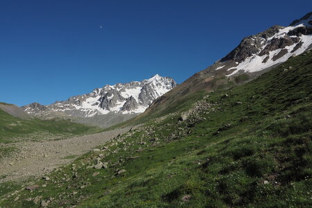 2020-06-29-07-03-meije, 2020-06-29-alpes-aventure-refuge-de-chamoissiere-11