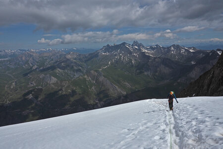 2020-06-29-07-03-meije, montee-refuge-aigle--alpinisme-alpes-aventure-2020-07-01-22