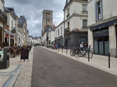 AMENAGEMENTS Transitoires ACT, RueChateauneufTours2