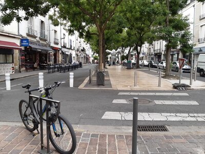 AMENAGEMENTS Transitoires ACT, placeGrandMarcheNordTours_Pieton