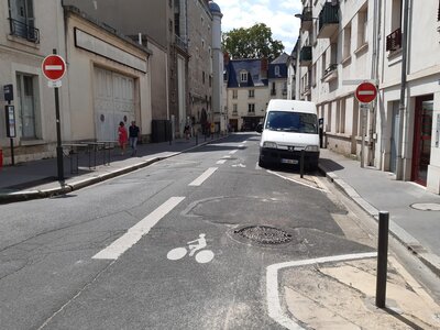AMENAGEMENTS Transitoires ACT, RueVoltaireTours