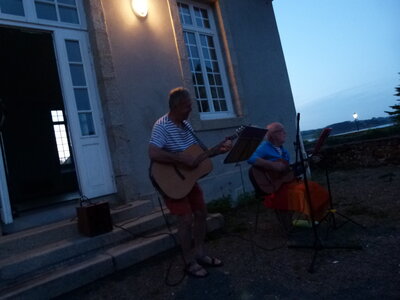 Les Veillées-Chansons en Bretagne : Album de Anne et Manon Landévennec juillet 2020, P1240962