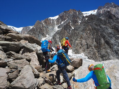 2020-07-06-11-mont-blanc, 2020-07-09-alpes-aventure-refuge-gonella-francois-069