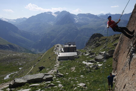 2020-07-27-08-02-grand-paradis, 2020-07-31-alpes-aventure-refuge-chabod-23