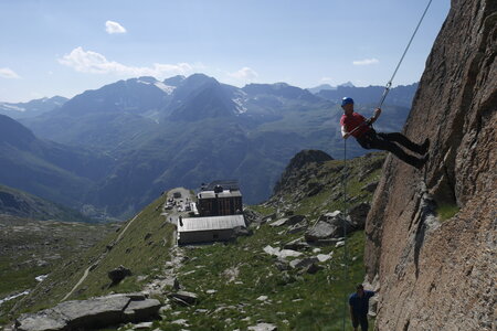 2020-07-27-08-02-grand-paradis, 2020-07-31-alpes-aventure-refuge-chabod-25