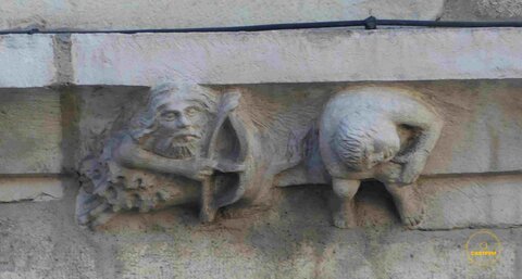 XV Place Bossuet, Bossuet3