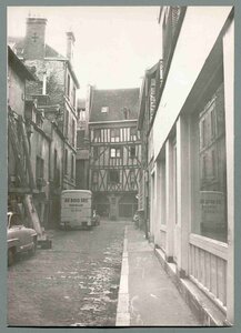 XV place des halles champeaux, MaisonhallesChampeaux-compressed
