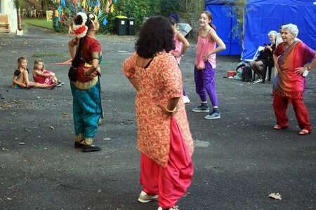 Rythmes et Couleurs de l'Inde 2020, Rythmes et Couleurs de l’Inde 11 Danses Bollywood  11 