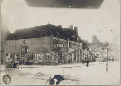 place grangier, rue du chateau et place grangier