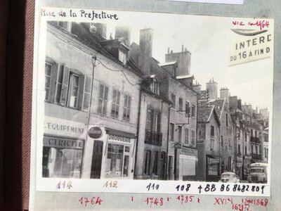 prefecture, Rue de la Prefecture  maisons XVIe