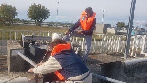 Memoires sur l'eau: de Valence à Balaruc, oliv tonio quai écluse 2